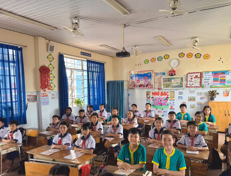 Học sinh Trường Tiểu học Đoàn Thị Điểm (phường Đông Hòa, TPHCM) trong giờ học. Ảnh: Hồng Điệp