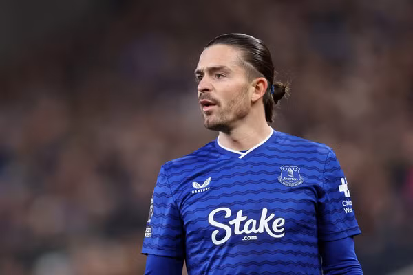 Everton tiếp tục ‘cưu mang’ Grealish