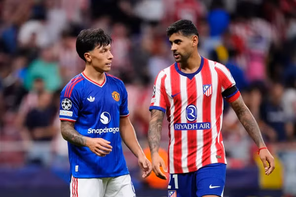 Nội bộ Man Utd ‘hỗn loạn’
