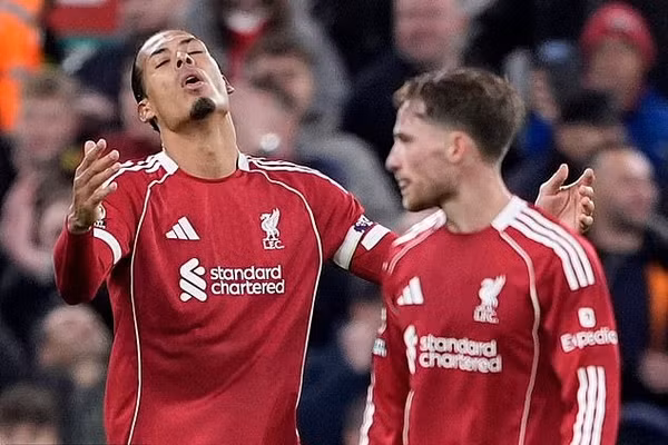 Liverpool thua ‘tâm phục khẩu phục’ ngay tại Anfield 