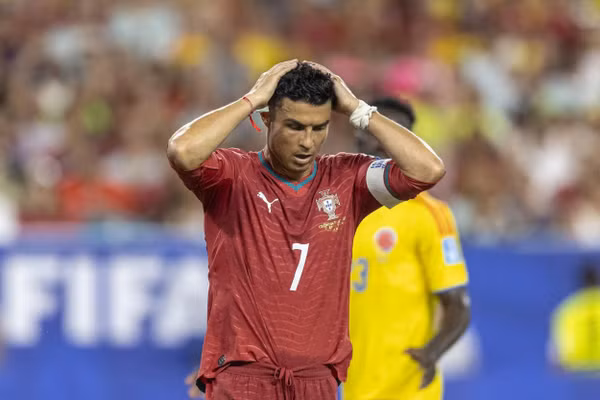 Ronaldo khả năng dự bị trận gặp Croatia