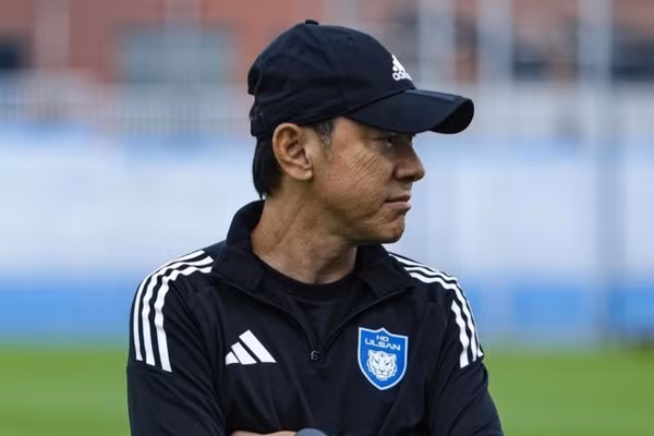 HLV Shin Tae-yong nguy cơ bị sa thải ở Hàn Quốc