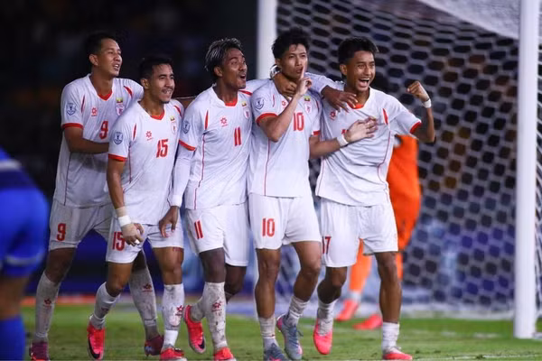 Malaysia toàn thắng, Myanmar trở lại cuộc đua bán kết ASEAN Cup 2026 