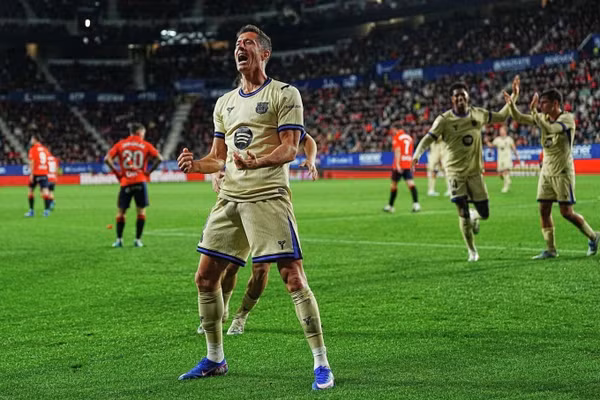Real Madrid chỉ cần sảy chân, Barcelona vô địch La Liga sớm 4 vòng đấu