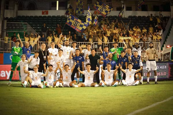 Bất ngờ cục diện sau vòng 5 V-League 2026/2027