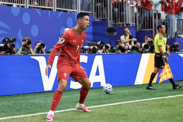 Ronaldo hé lộ hai mục tiêu trước khi giải nghệ