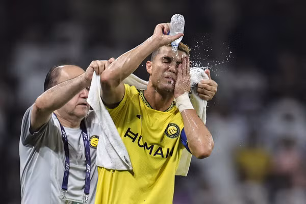 Ronaldo trải qua trận đấu thảm họa tại Al Nassr
