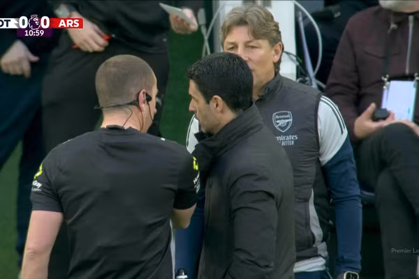 Sự cố hy hữu trận ‘đại chiến’ Tottenham - Arsenal 