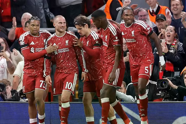 Liverpool ngược dòng hạ Atletico Madrid 
