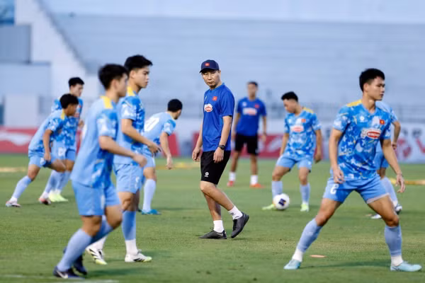 Cầu thủ nào bị gạch tên ở U22 Việt Nam dự SEA Games 33?