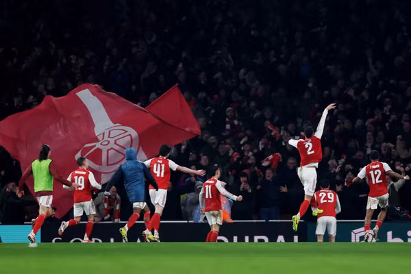 Đánh bại Chelsea, Arsenal vào chung kết Cúp Liên đoàn Anh