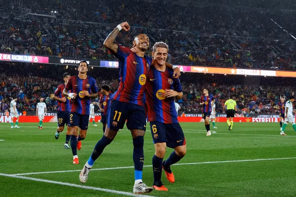 Barca lập kỷ lục chưa từng có trong lịch sử 