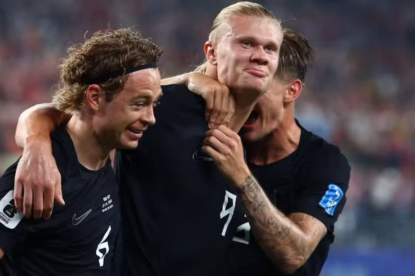 Haaland bùng nổ, Na Uy thẳng tiến vòng knock-out World Cup 2026