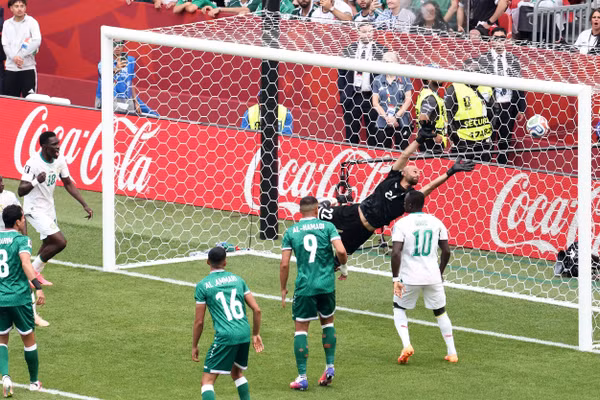 Vùi dập Iraq, Senegal níu hy vọng vào vòng 32 đội World Cup 2026 