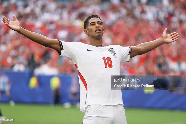 Messi và loạt siêu sao vào đội hình tiêu biểu tứ kết World Cup 2026