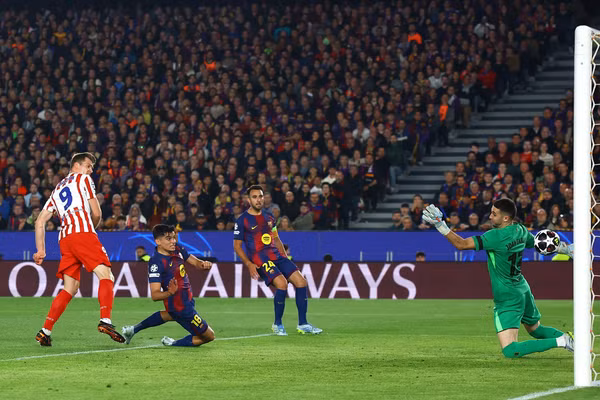 Siêu máy tính dự đoán kịch tính trận Barcelona - Atletico Madrid 