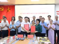 Lãnh đạo 2 đơn vị ký biên bản ghi nhớ hợp tác phát triển khoa học, công nghệ và đổi mới sáng tạo.
