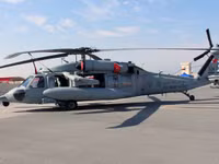 Đồng minh thân thiết dừng mua 16 trực thăng UH-60M giữa tranh chấp với Mỹ