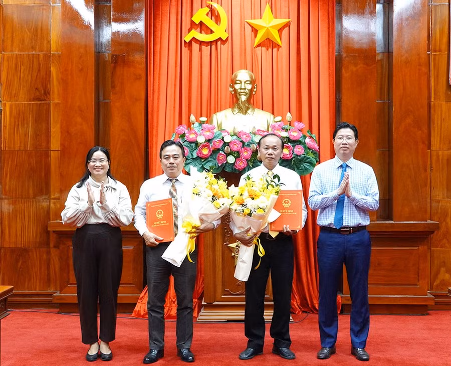 congboqdsapnhaptruongcaodang1.jpg
