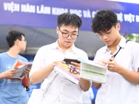 Thí sinh tham gia Ngày hội tuyển sinh khối các ngành khoa học và công nghệ lần thứ 2 năm 2026.
