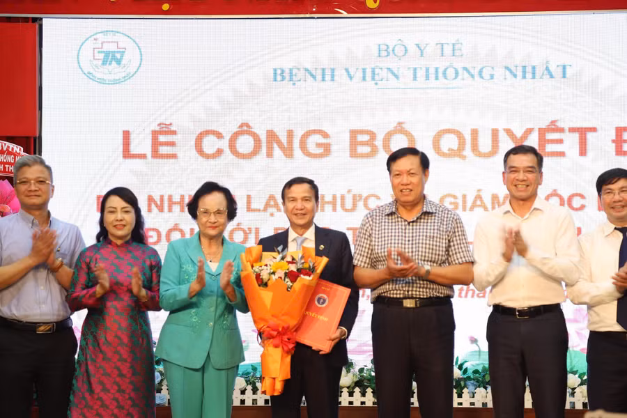 Tái bổ nhiệm PGS.TS Lê Đình Thanh giữ chức Giám đốc Bệnh viện Thống Nhất