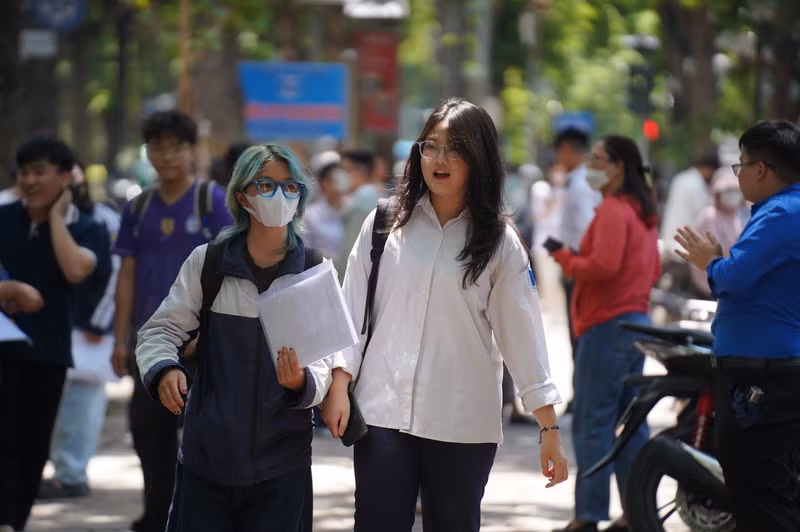 Tuy nhiên, do được chuẩn bị kỹ nên các thí sinh đã có tâm lý rất tốt trước khi bước vào kỳ thi. dsc09631.jpg