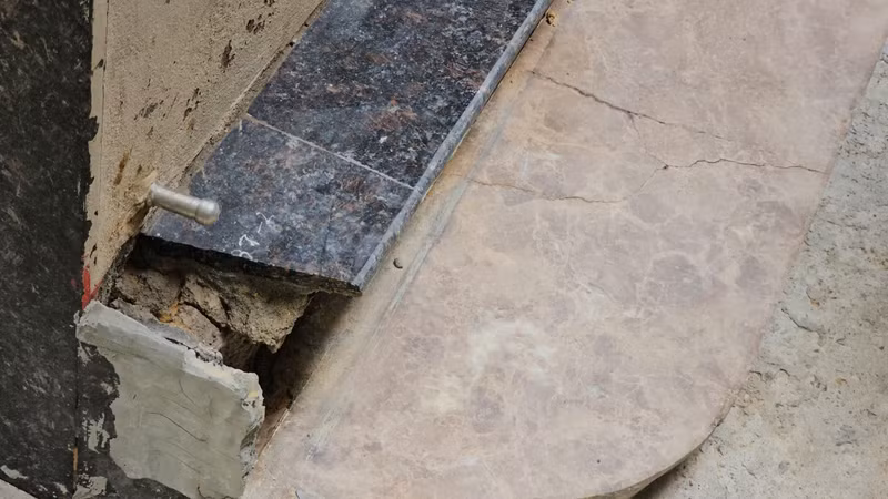 Dự án cam kết tiếp tục giám sát chặt chẽ tình hình, lắng nghe ý kiến người dân và phối hợp với các bên liên quan để đảm bảo an toàn, minh bạch trong quá trình xử lý sự cố. g8.jpg