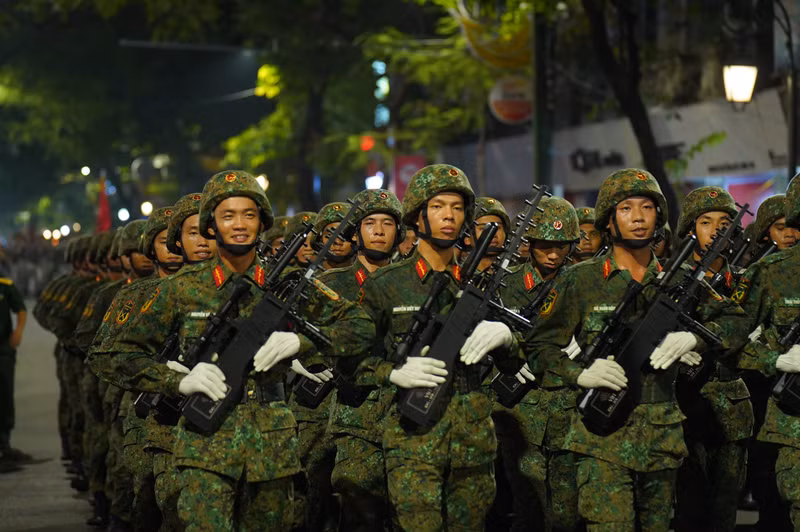 Khối chiến sĩ Tác chiến điện tử ra đời, trưởng thành qua các cuộc kháng chiến đã góp phần quan trọng làm nên những chiến thắng vĩ đại của dân tộc. dsc09020.jpg