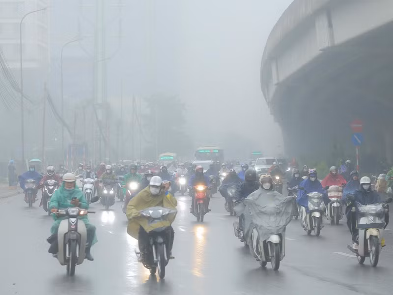 Bầu trời thành phố Hà Nội buổi sáng ngày 15/2. m5.jpg