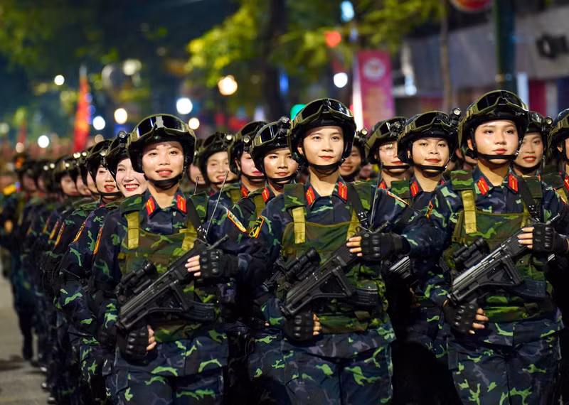 Khối nữ chiến sĩ Biệt động là những "bông hồng thép" gan dạ, quả cảm hy sinh cả tuổi thanh xuân bí mật gây dựng và phát triển lực lượng ngay trong lòng địch. dsc09123.jpg
