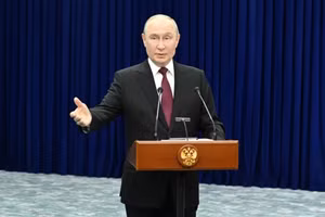 Tổng thống Putin: Các cơ sở quân sự của Anh tại Ukraine là mục tiêu hợp pháp
