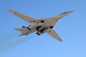 Máy bay Tupolev-160.