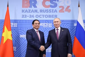 Thủ tướng Phạm Minh Chính hội đàm với Tổng thống Nga Vladimir Putin