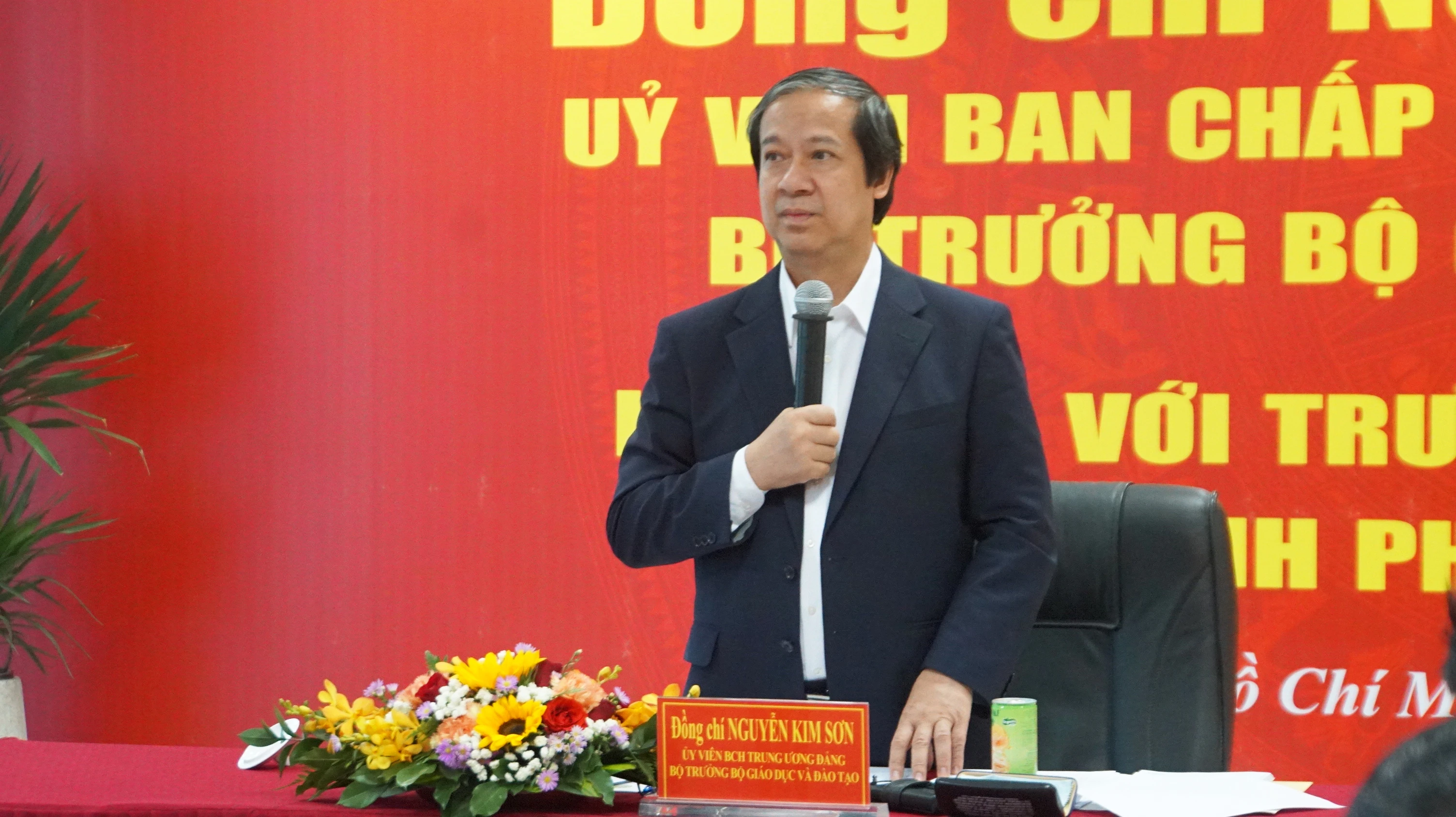 Bộ trưởng Nguyễn Kim Sơn phát biểu kết luận buổi làm việc. Ảnh: Mạnh Tùng Bộ trưởng Nguyễn Kim Sơn phát biểu kết luận buổi làm việc. Ảnh: Mạnh Tùng