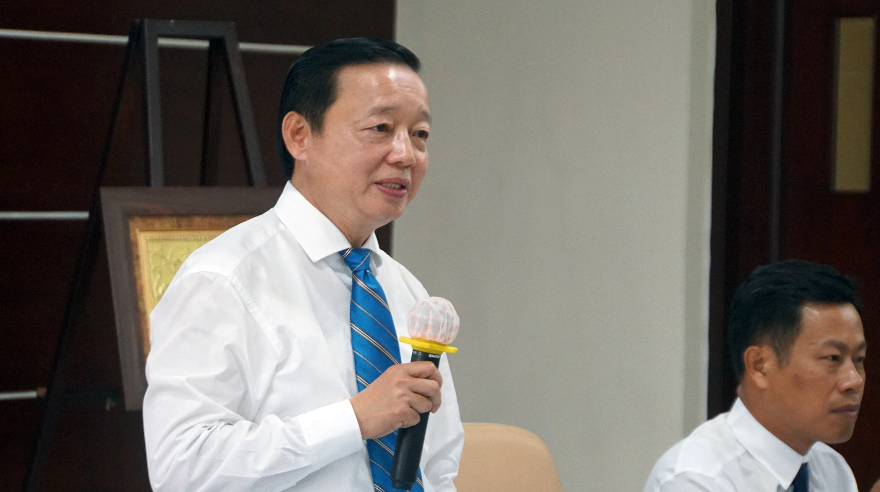 Phó Thủ tướng Trần Hồng Hà phát biểu kết luận buổi làm việc. Ảnh: Mạnh Tùng. Phó Thủ tướng Trần Hồng Hà phát biểu kết luận buổi làm việc. Ảnh: Mạnh Tùng.