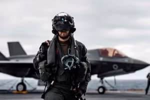 Tiêm kích F-35.