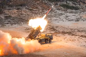 Hệ thống Patriot phóng tên lửa PAC-2 GEM-T.