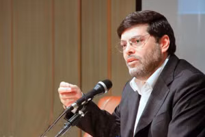 Tiến sĩ Seyed Mohammad Marandi.