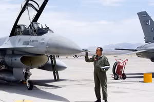 Tiêm kích F-16 của Pakistan.