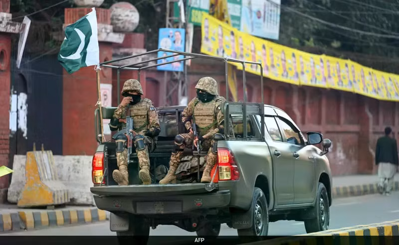 36gor8fc-pakistan-army-625x300-09-february-24.jpg