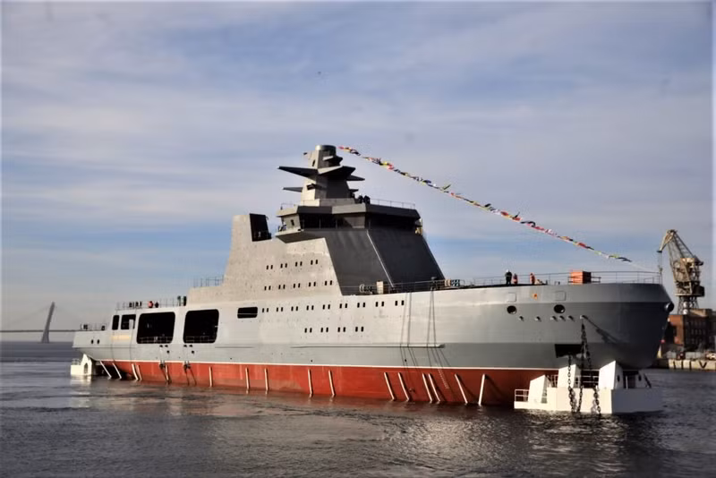 russian-navy-icebreaker-ivan-papanin-floated-in-st-petersburg-1-1024x683.jpg