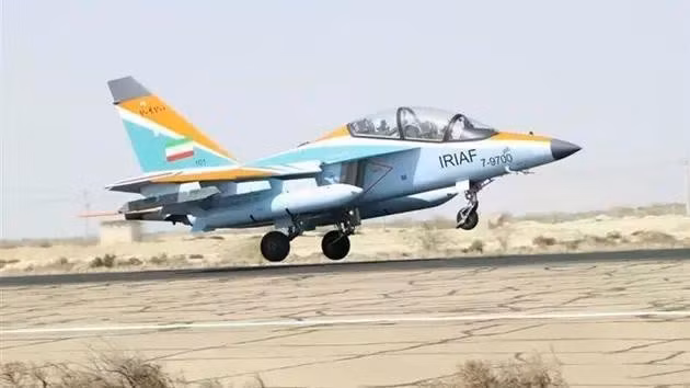 "Máy bay tàng hình thế hệ thứ năm mới nhất với radar AN/APG-81 đã đối đầu với một "lớp học trên trời" không có radar và được trang bị tên lửa R-73, chỉ có thể tấn công tiêm kích địch ở tầm bắn tối đa 20km", thông cáo cho biết. dd5e7c81-b245-4f39-9d94-761786a1922a-429.jpg
