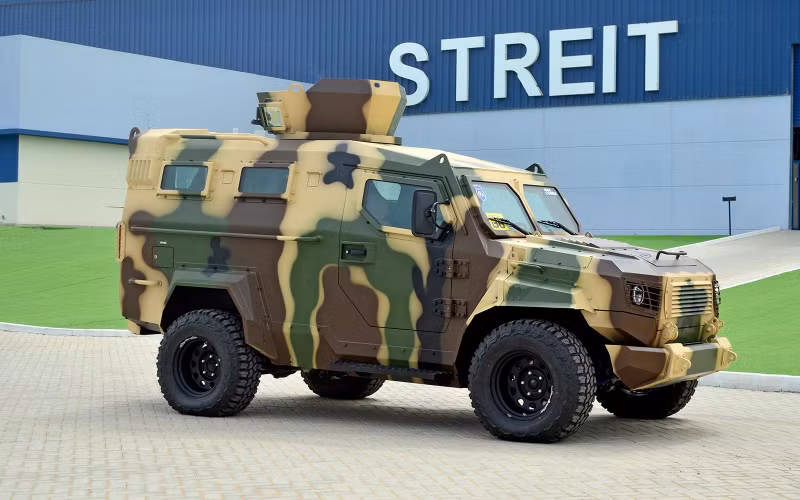 Đáng chú ý là trước đó xe bọc thép Spartan-SUT cũng do Streit Group sản xuất, đã được phát hiện trong các đơn vị Vệ binh Quốc gia Nga. Hiện vẫn chưa rõ chính xác số phương tiện này đã đến Nga bằng cách nào. cobra122.jpg