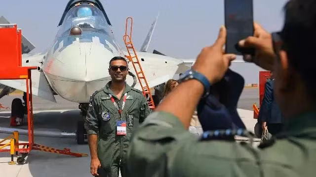 indiicy-vpervye-nazvali-cifru-planiruemyh-k-zakupke-istrebitelei-su-57e-2xae1jee-1772103901t.jpg