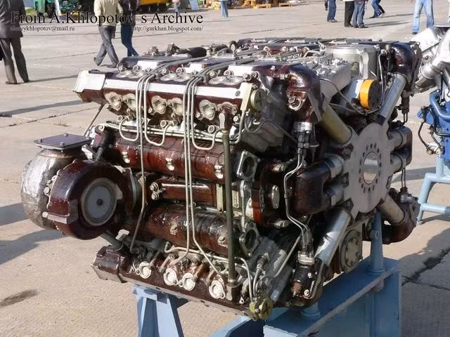 Điều này đặt ra yêu cầu chế tạo động cơ diesel tăng áp mới có công suất vượt con số 1.130 mã lực hiện nay, mức lý tưởng được đề xuất là 1.250 mã lực, bởi dự báo những cỗ chiến xa nói trên sẽ ngày càng nặng nề hơn. nlhdwzi40uzh4lhl3yugf-lk6wmz8p7iedkledzpcss.jpg