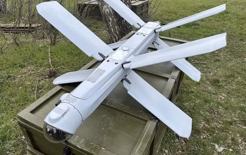 Một phái đoàn từ Trung tâm Điều khiển Máy bay Không người lái FPV Smolensk cũng đã đến Ấn Độ để thực hiện các nhiệm vụ trong khuôn khổ quan hệ đối tác chiến lược. f97-lu9bqaecvsi-e1699522534538-1.jpg