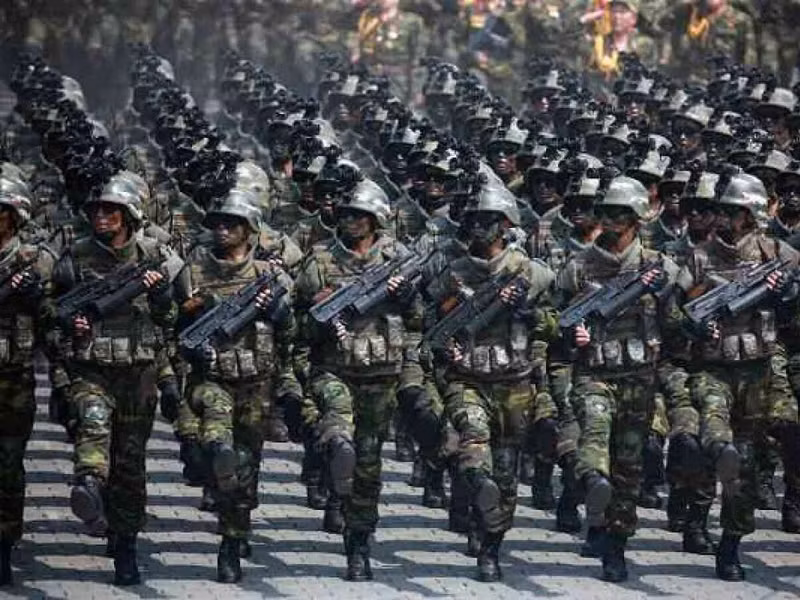 Chuyên gia Lyamin lưu ý: “Điều thú vị là thời gian phục vụ quân ngũ ở Triều Tiên dao động từ 5 đến 12 năm, trong đó lực lượng tác chiến đặc biệt có thời gian tại ngũ tối đa”. restmb-idxmake-amp-6750.jpg