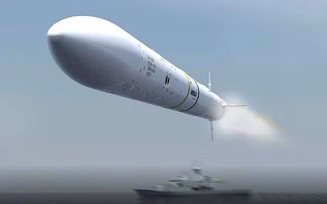 Vào tháng 12/2025, Quân đội Đức đã thông báo rằng đến năm 2029, họ sẽ thành lập một khẩu đội tên lửa OWE 500+ làm nền tảng cho một lực lượng đặc nhiệm đa lĩnh vực trong tương lai gần. telemmglpict000355882391-16993859039510-trans-nvbqzqnjv4bqqcpegeogjj0hfpljk8-ehivlraqlvh0jnsvtlimsd-k.jpg