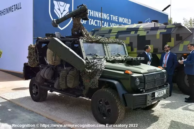 rheinmetall-from-germany-introduces-the-caracal-4x4-airborne-and-special-forces-vehicle-925-001.jpg