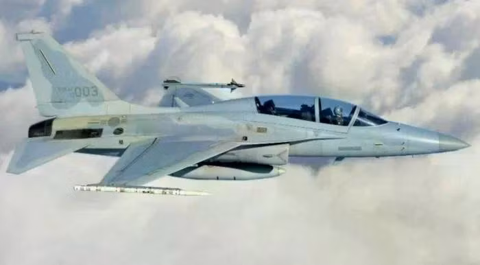 rokaf-fa-50-golden-eagle-rokaf.jpg